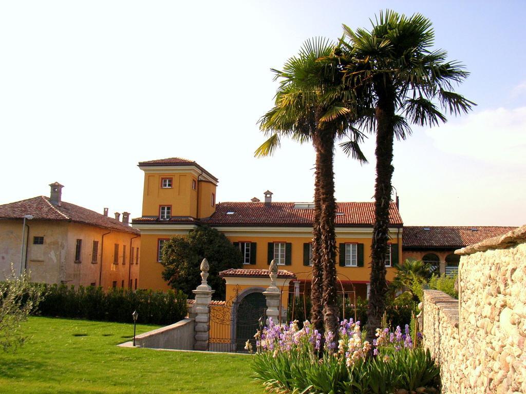 Castello Di Brusata Apartment By Quokka 360 - Romantic Flat With Pool Mendrisio Εξωτερικό φωτογραφία